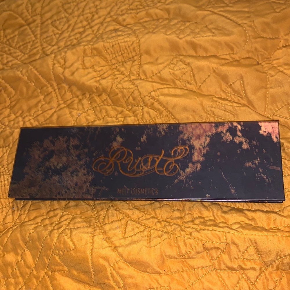 Melt Cosmetics Rust Palette